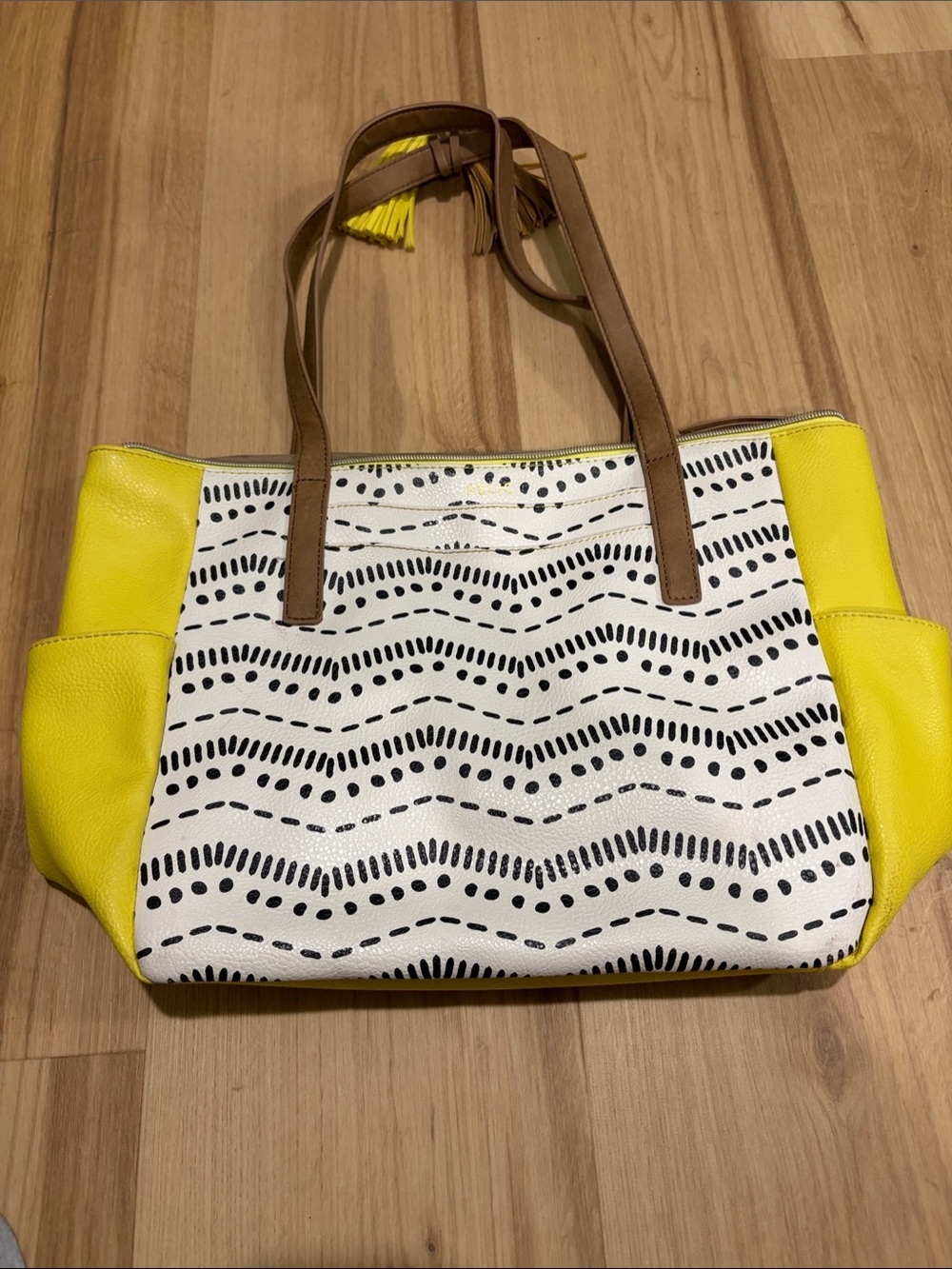 Relic Yellow & White Patterned Tote with Brown Straps